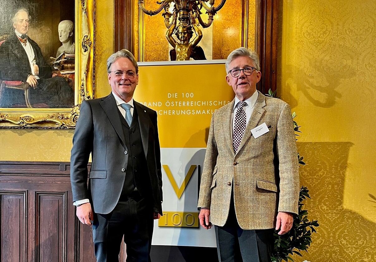 V.l.n.r.: Dr. Klaus Koban, Verband Österreichischer Versicherungsmakler (VÖVM) und Yorck Hillegaart, Präsident der European Federation of Insurance Intermediaries (BIPAR) 