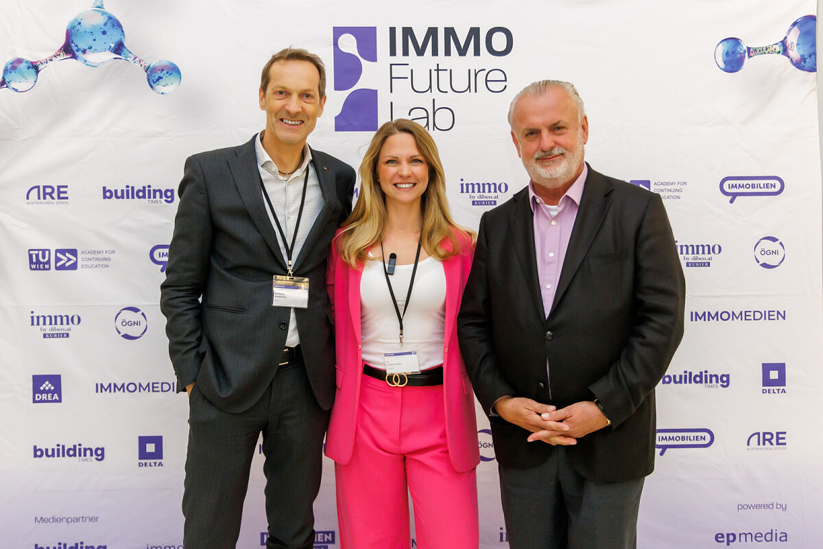 v.l.n.r.: Geschäftsführer DELTA Holding Wolfgang Kradischnig, Veranstalterin und Geschäftsführerin epmedia Werbeagentur Iris Einwaller-Probst, Geschäftsführer ÖGNI Peter Engert