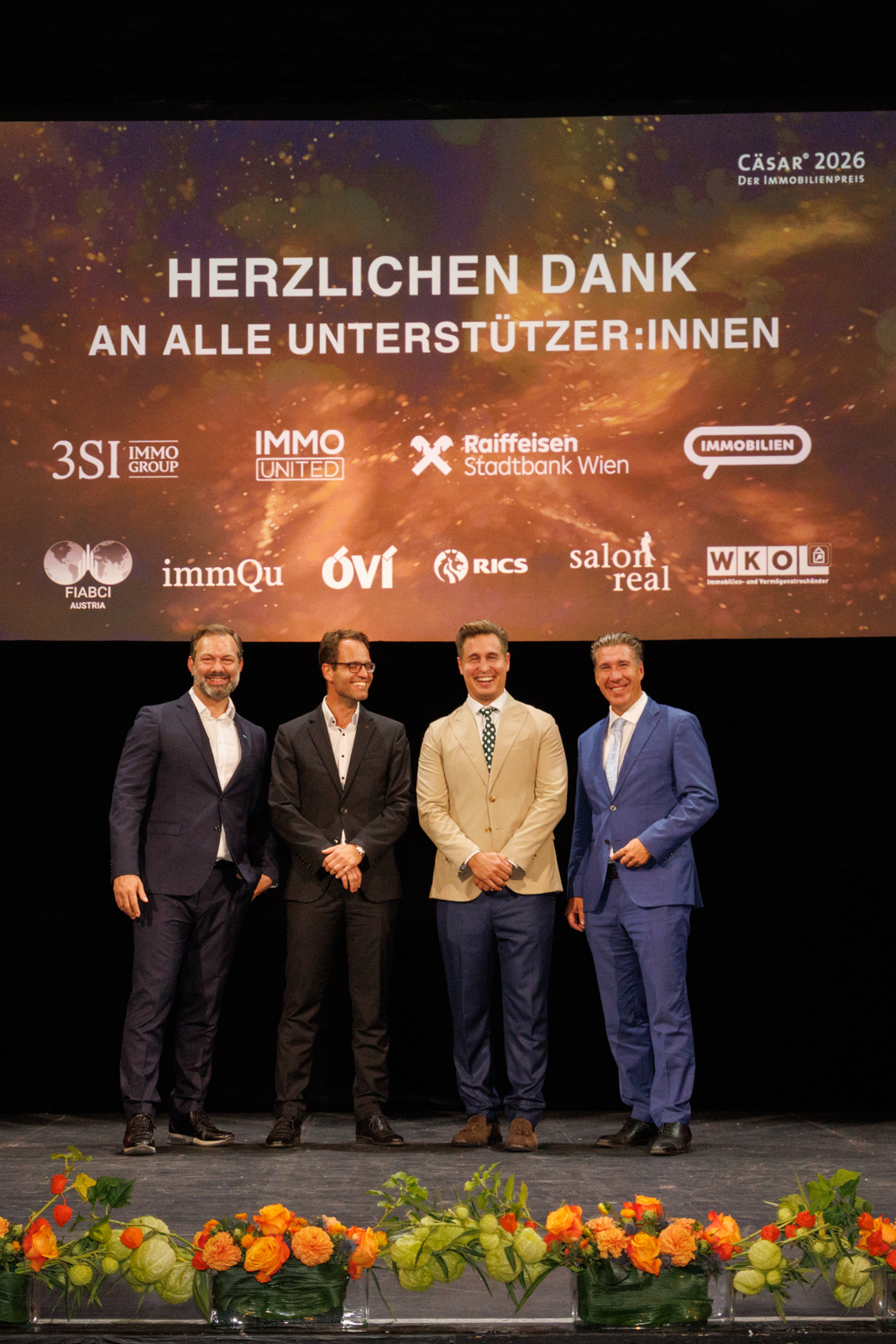 Sponsorenfoto: v. l. n. r.: Steve Kovacic (willhaben), Immanuel Kudlacek (Raiffeisen Stadtbank Wien), Valentin Bauer (IMMOunited) und Michael Schmidt (3SI Immogroup)
